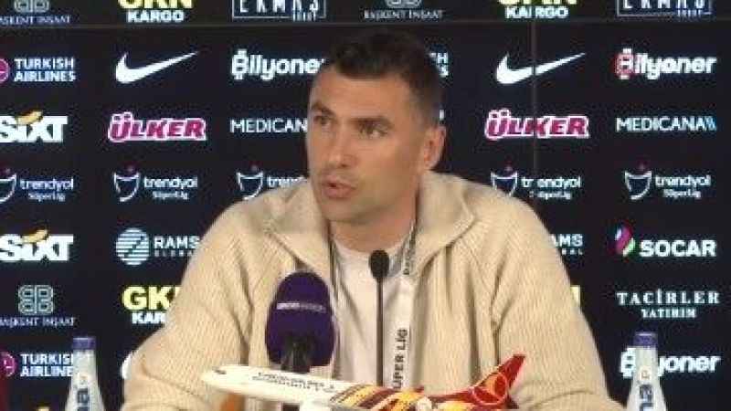 Burak Yılmaz: "Lige kesinlikle havlu atmadık"