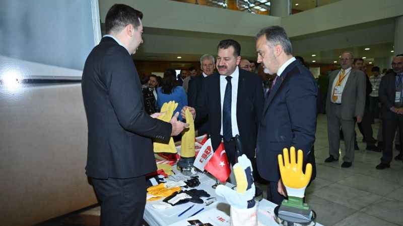 Bursa'da Uluslararası İş Güvenliği Konferansı Bursa'da Uluslararası İş Güvenliği Konferansı