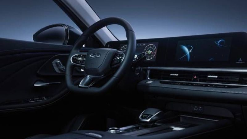 Chery ARRIZO 8, iş dünyasının önde gelenleri için tasarlandı 