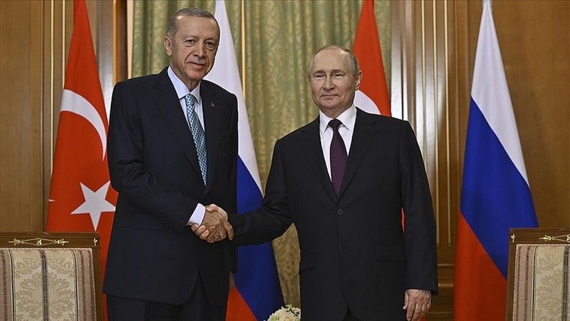 Cumhurbaşkanı Erdoğan ile Putin telefonda görüştü 