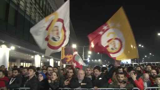 Galatasaray kafilesi, İstanbul’da 
