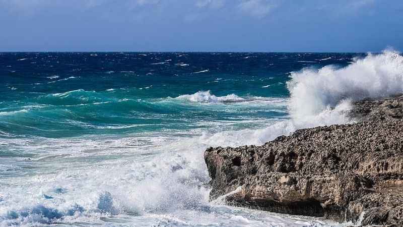 Arnavutköy'de hafta sonu denize girmek yasaklandı