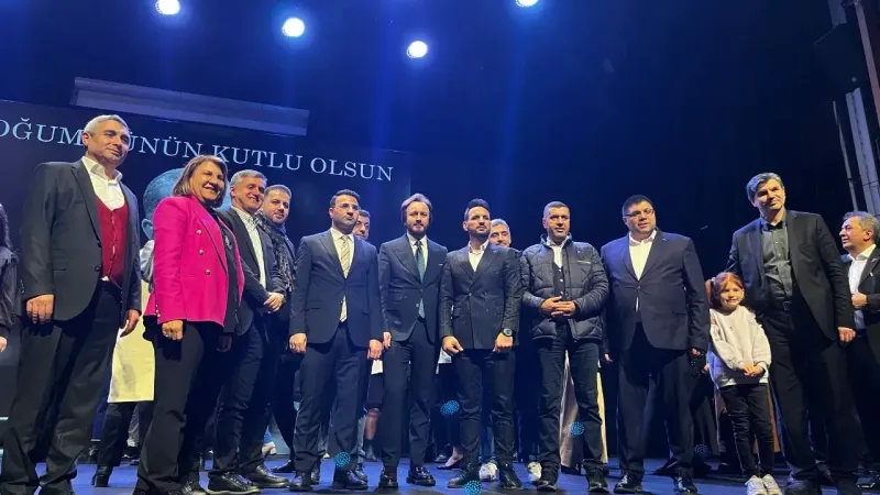 “Ölene Dek Arkandayız Erdoğan” Marşı Büyük Coşkuyla Tanıtıldı