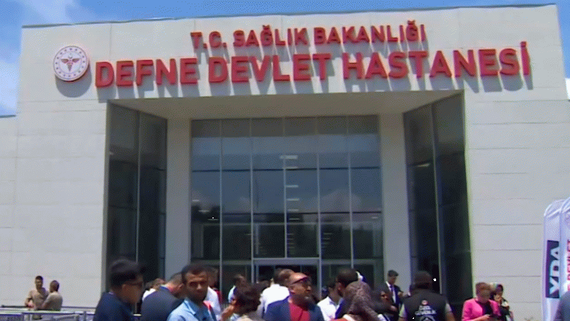 Defne Devlet Hastanesi'ne hasta akını