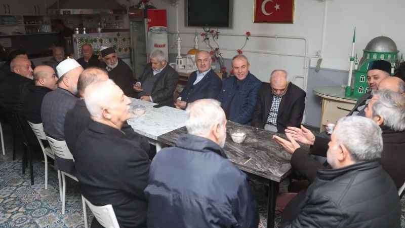 Derince'de sabah namazı buluşmaları sürüyor