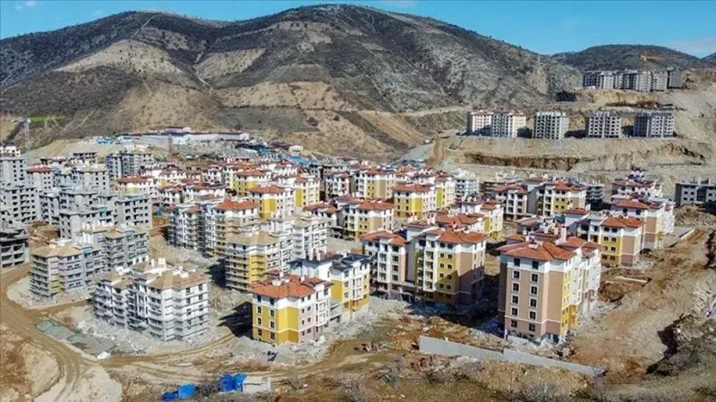 Diyarbakır’da depremzedeler yeni evlerine kavuştu