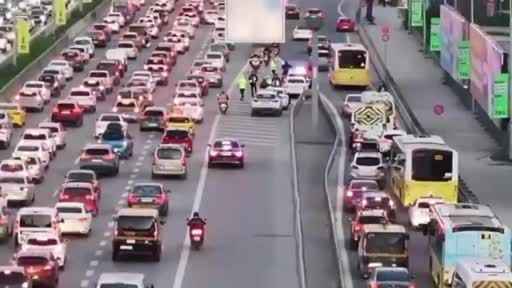 Işıklı ya da sesli uyarı işareti bulunan cihazlı araçlara 196 bin TL ceza