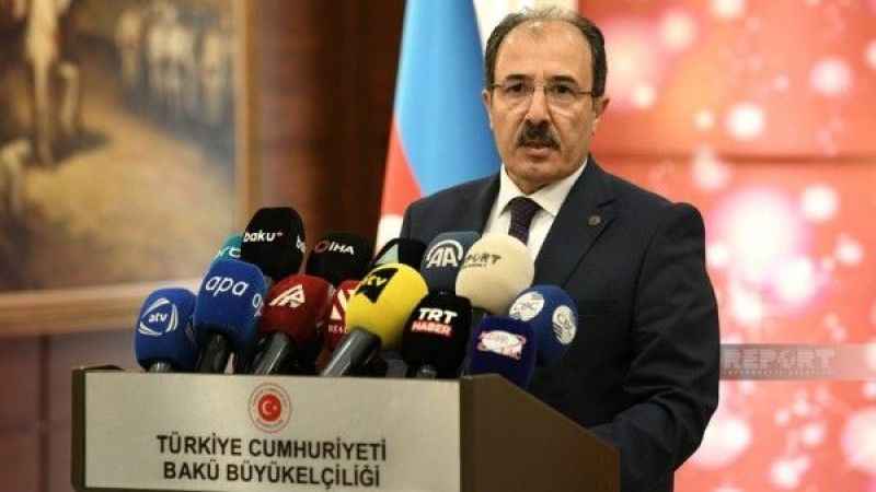 Cahit Bağcı, Azerbaycan'da yaşayan Türk Vatandaşlarına seslendi