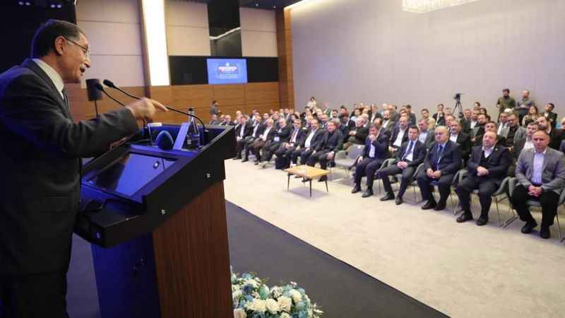 Malkoç: 21. Yüzyılın Türkiye yüzyılı olması için en önemli görev kamu personeline düşüyor