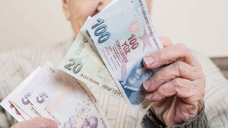 4 bin TL’lik emekli bayram ikramiyesi TBMM Genel Kurulu’nda kabul edildi