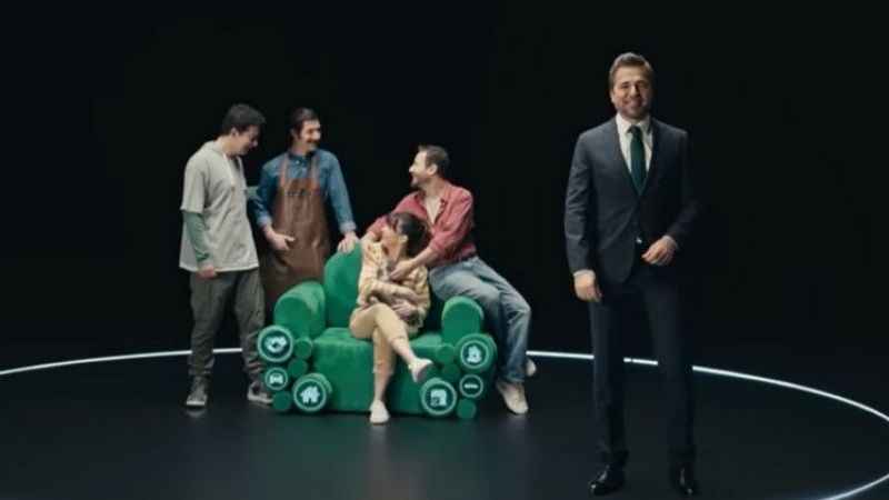 Eminevim’in Yetenekli Finansman kampanyası Engin Altan Düzyatan ile yeni reklam filminde 