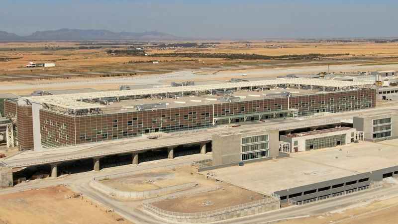 Ulaştırma ve Altyapı Bakanı Uraloğlu: “Ercan Havaalanı dünyada örnek proje olacak”