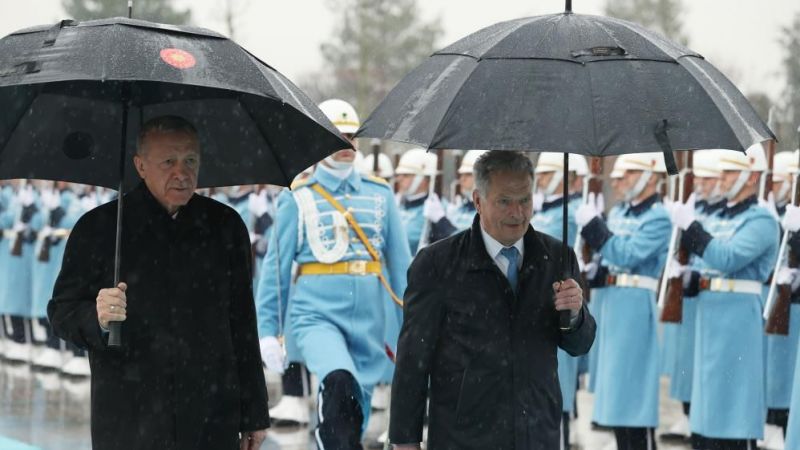 Finlandiya'nın NATO üyeliği için Türkiye'den onay