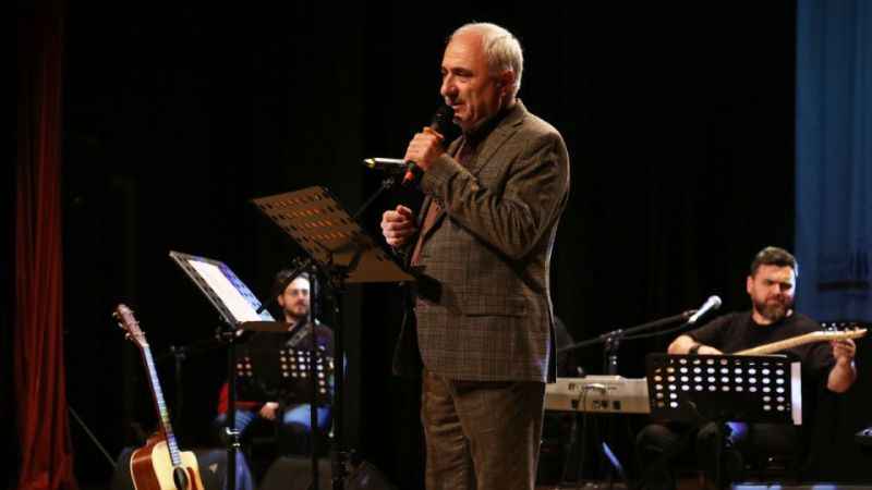 Mehmet Akif Ersoy'u anma programına yoğun ilgi