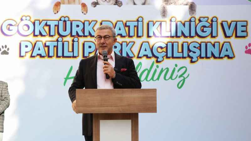 Eyüpsultan'da Patili Park ve Göktürk Pati Kliniği açıldı