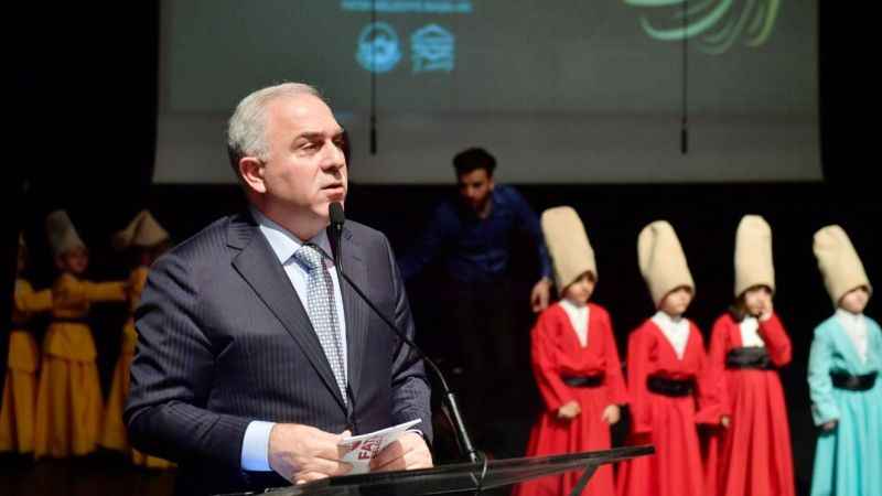 Fatih'te öğrencilerden unutulmaz Mevlana programı