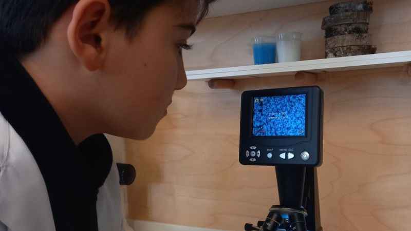 Minik öğrenciler adli tıp tekniklerini öğreniyorlar