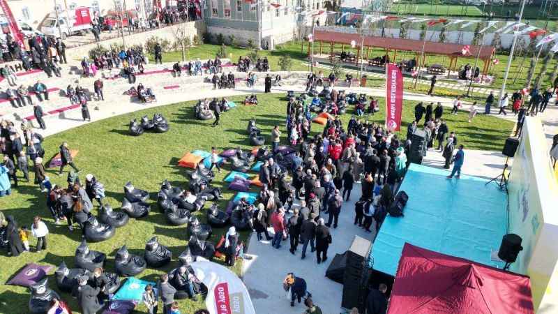 Fatih'te coşku dolu Millet Bahçesi 2. Etap Şenliği