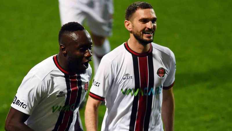 Fatih Karagümrük, İstanbulspor'a acımadı 