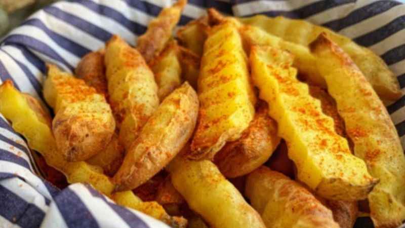 Hazırlaması basit, lezzeti mükemmel! Fırında çıtır patates nasıl yapılır?