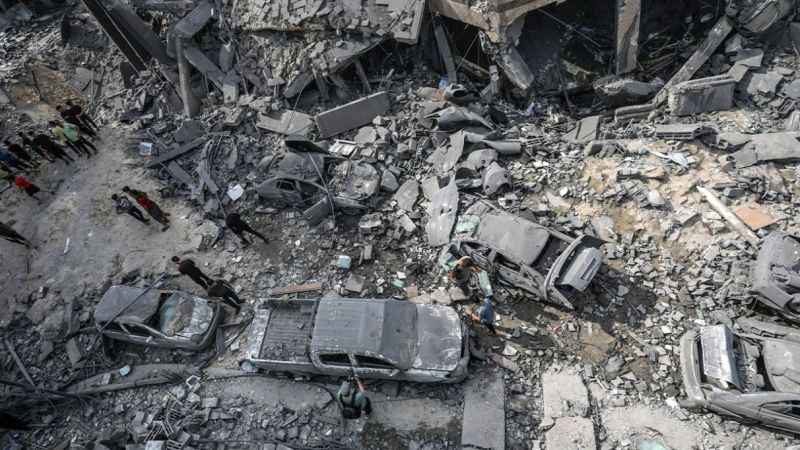 Gazze'de can kaybı 7 bin 326'ya yükseldi