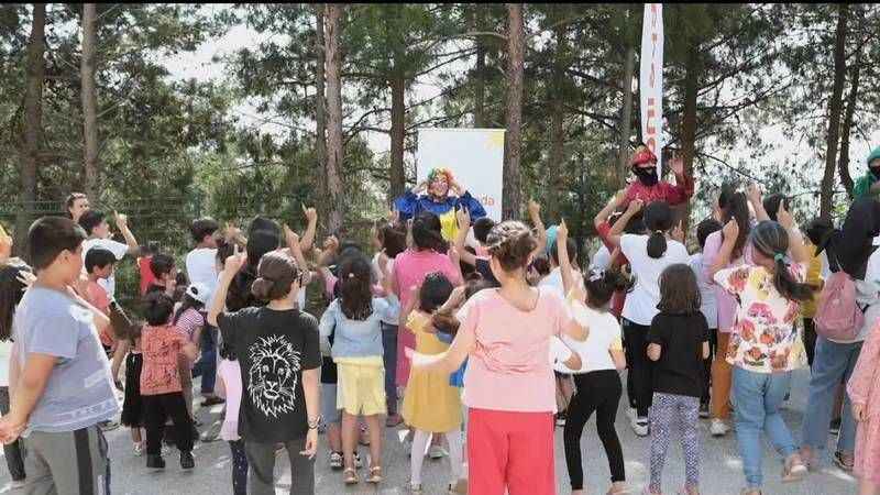 Hepsiburada, “Bir Gülüş Yeter” etkinlikleri ile deprem bölgesindeki çocuklara desteğini sürdürüyor