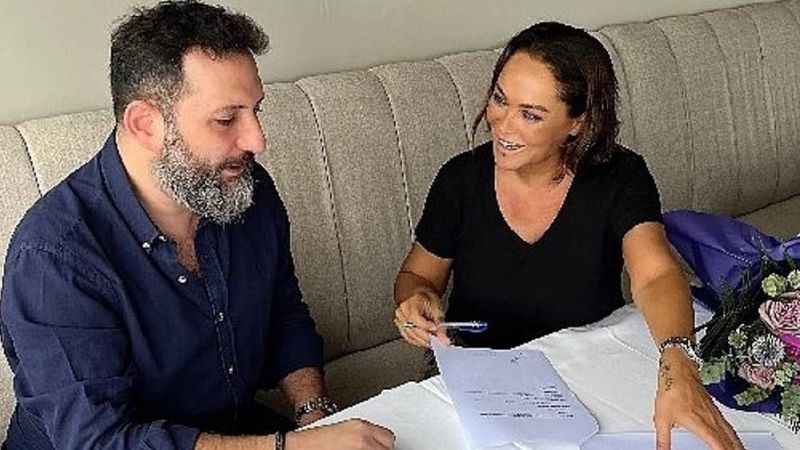 Çilek Konsept, Hülya Avşar ile sözleşmesini yeniledi