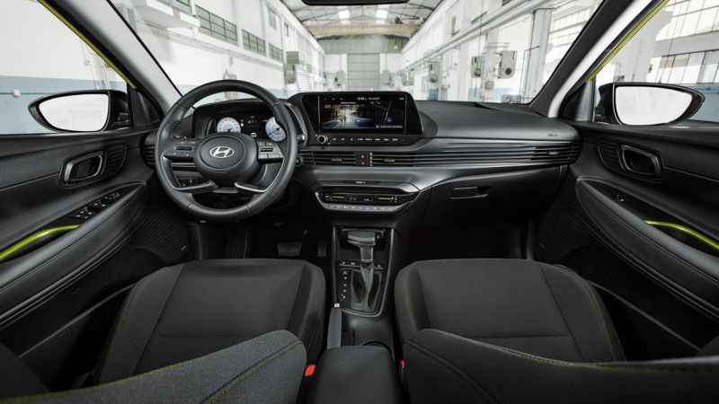 Hyundai yeni i20'nin fotoğraflarını paylaştı