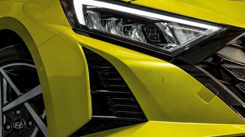 Hyundai yeni i20'nin fotoğraflarını paylaştı