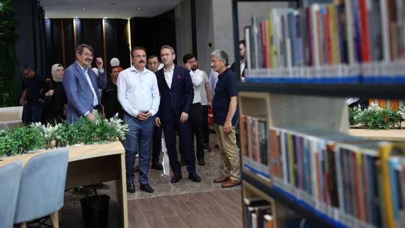 Başakşehir’de bir millet kıraathanesi daha hizmete açıldı
