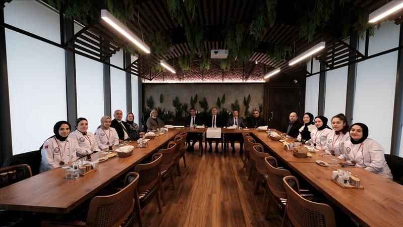 İnegöl'e gelen Erasmus heyeti ilçeye hayran kaldı