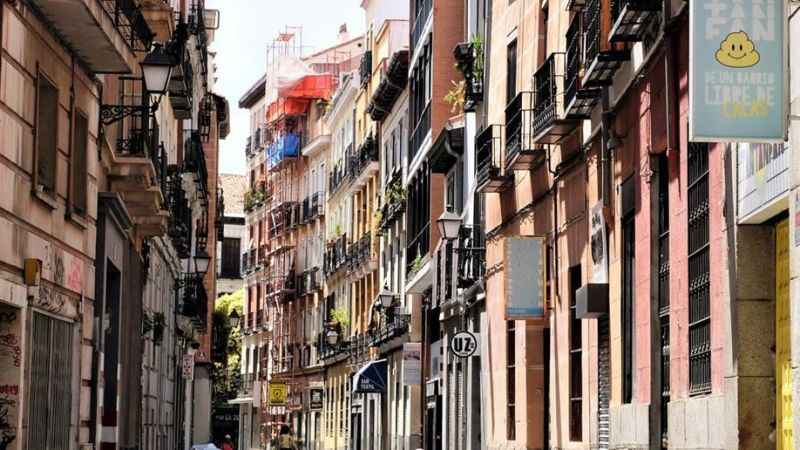 EV KRİZİ BÜYÜYOR