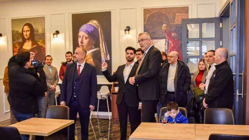 Karacabey'de modern çok amaçlı kompleks hizmete açıldı