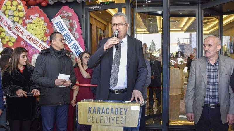 Karacabey'de modern çok amaçlı kompleks hizmete açıldı