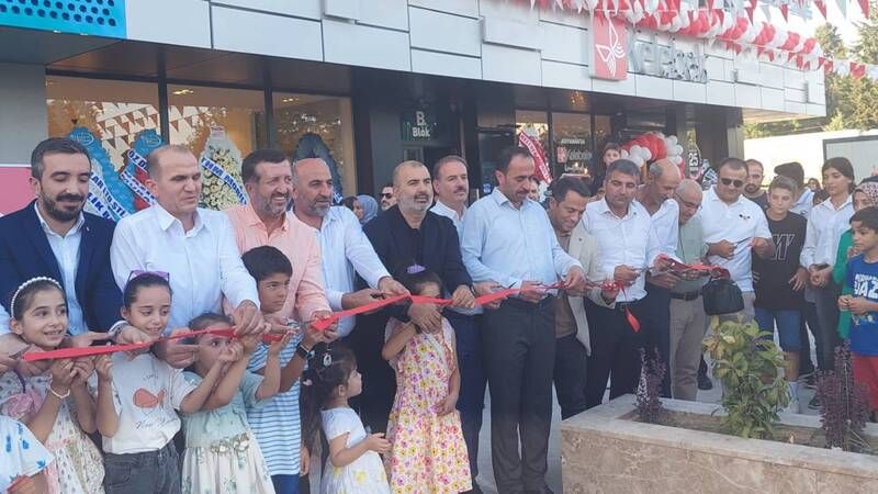 Kelebek Mobilya 233’üncü mağazasını Adıyaman’da açtı