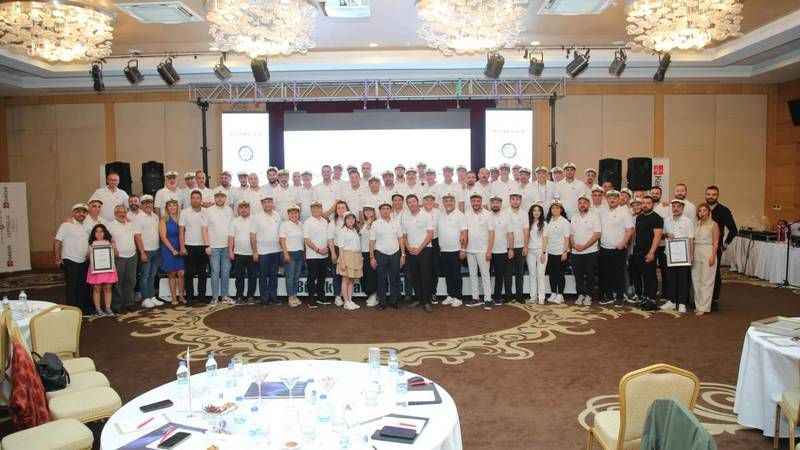 Kelebek Mobilya’ya, 21. Altın Örümcek Ödülleri’nde çifte övgü