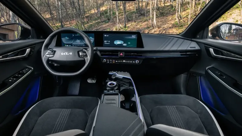 Kia’nın iki yeni modeli görücüye çıktı