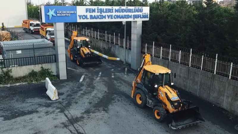 Küçükçekmece Belediyesi karla mücadeleye hazır