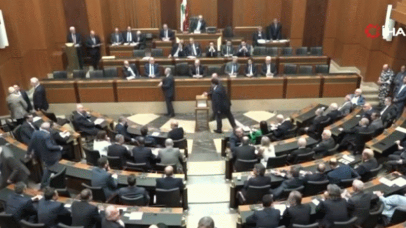 Lübnan’da, Devlet Başkanı parlamentodaki 12’inci oylamada da seçilemedi
