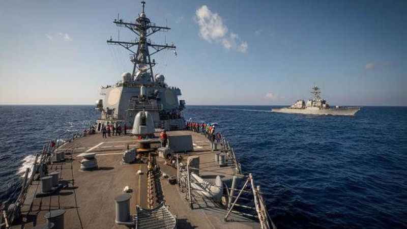 Kızıldeniz’de ABD savaş gemisine ve ticari gemilere saldırı