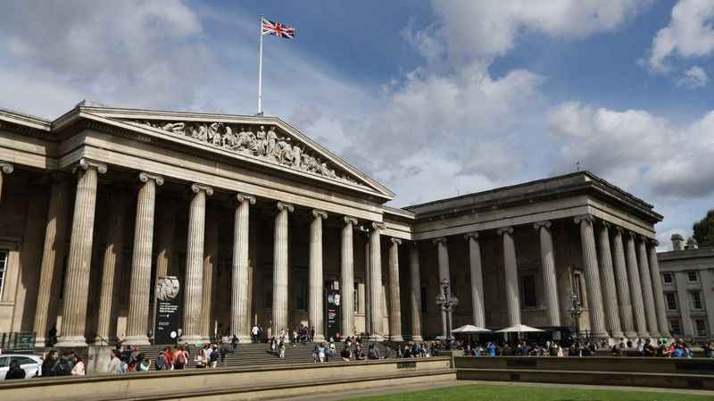 Londra'daki "British Museum"da bulunan bazı parçalar kayboldu