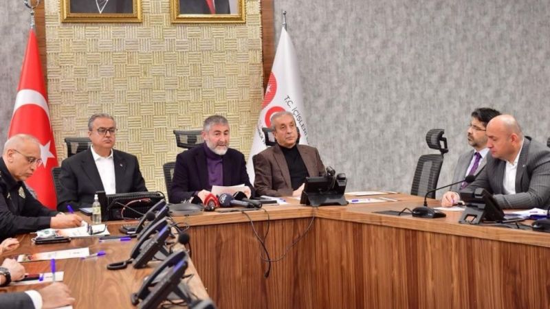 Bakan Nebati: Deprem bölgesindeki esnafa kredi imkanı sağlıyoruz