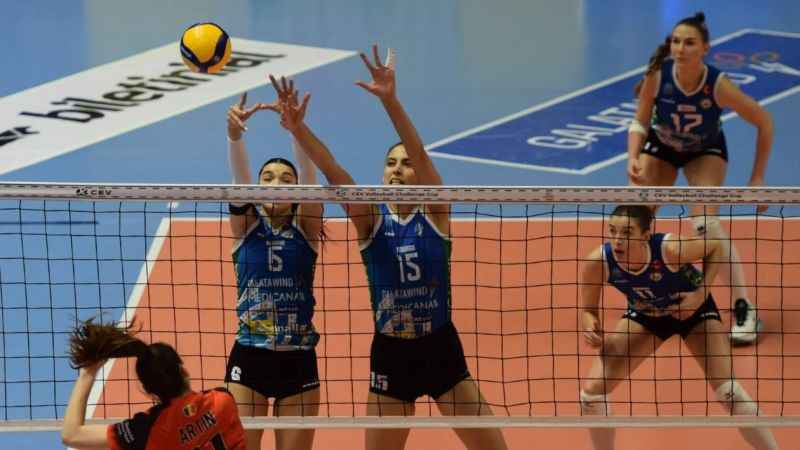 Nilüfer'de Voleybolun Sultanları'nın Avrupa zaferi