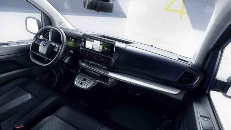 Yeni Opel Vivaro, çok yönlü ve tarz sahibi ticari araç