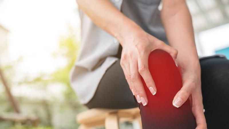 Kasıktan dize doğru yayılan ağrıya dikkat!