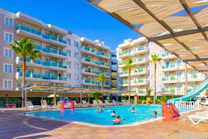 Gazipaşa Grand Akça Hotel yaz sezonunu açıyor