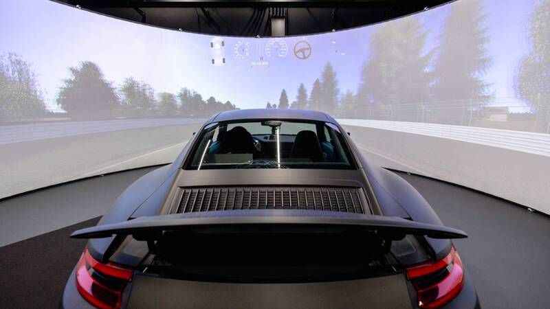 Pirelli yapay zeka ve nörol ağlar kullanarak hem zamandan kazanıyor hem de tasarruf sağlıyor 