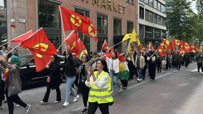  İsveç’te terör örgütü destekçileri yeni terör yasasını protesto etti