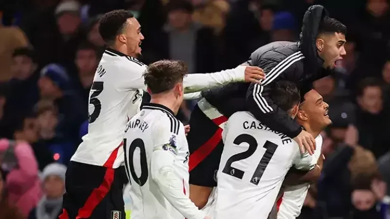 Premier Lig’de tarihi gece! Fulham 45 yıllık hasretin bitirdi Premier Lig’de tarihi gece! Fulham 45 yıllık hasretin bitirdi