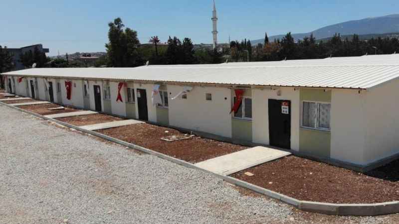 Briket evlerde yaşam başladı